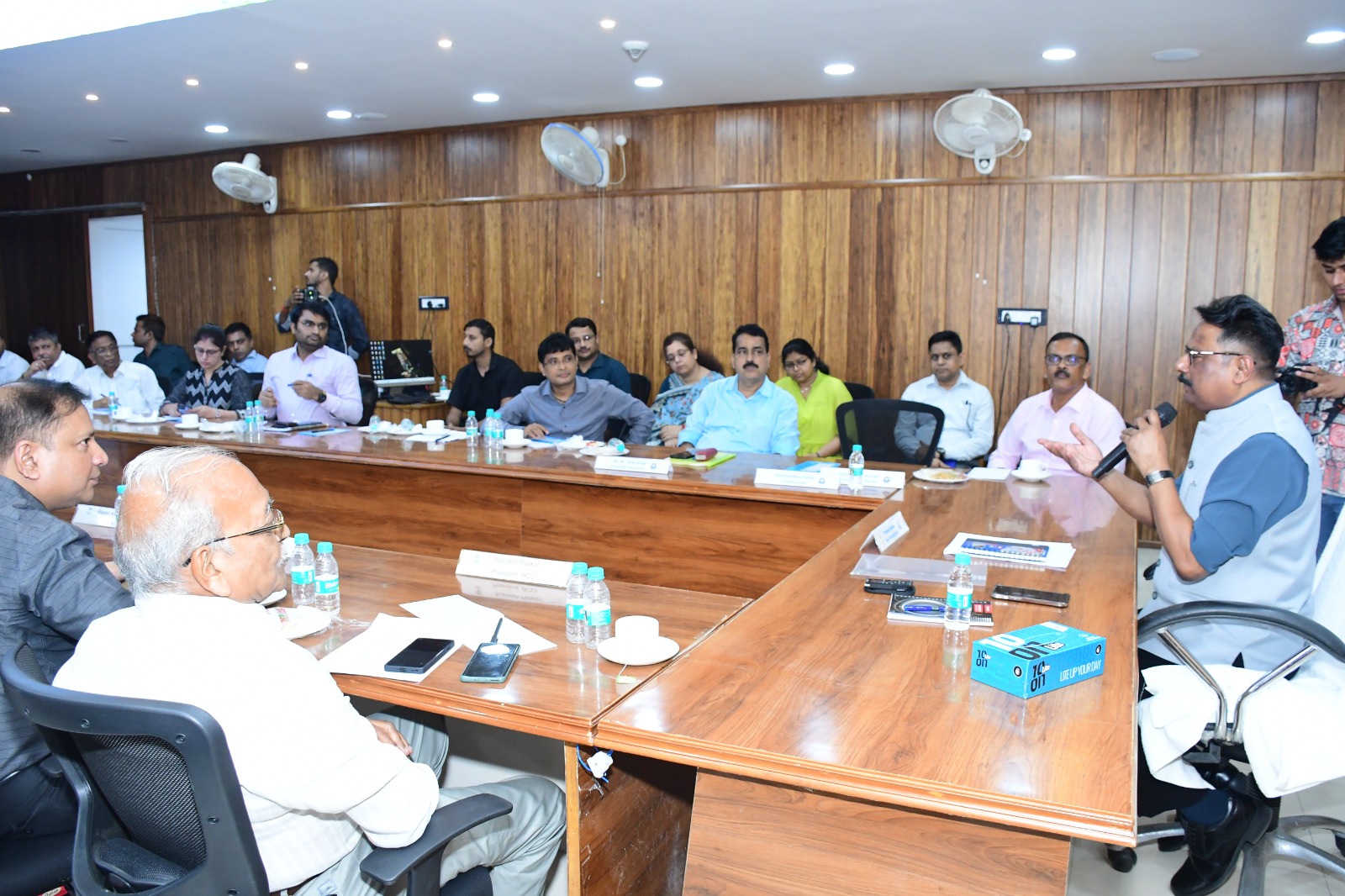 Participants attending GST taxpayer outreach programme seminar at CGST Appeals Ranchi